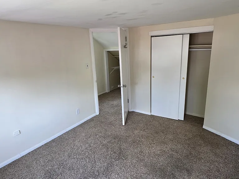 264 Roberts Ave — Photo 21