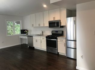 35 Canyon View Dr, Orinda, CA 94563