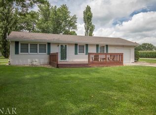 14716 Margo Ln, Bloomington, IL 61705