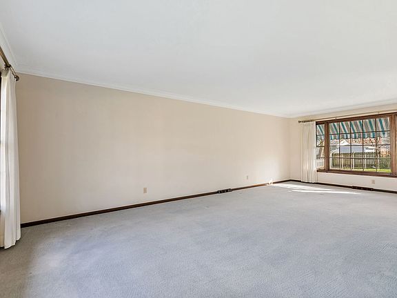 4th image of 110 Ilehamwood Dr