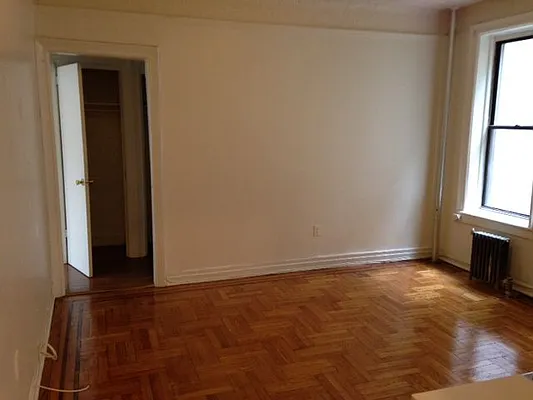 Rented by Premier Metro Realty Corp | media 12