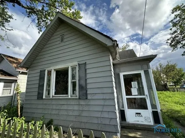 2404 York St, Toledo, OH 43605