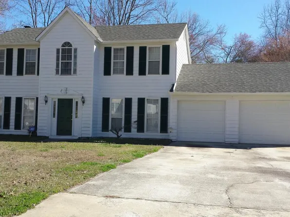 5632 Longbow Dr, Stone Mountain, GA 30087