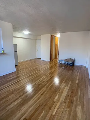 Rented by Prime City Listings LLC | media 18