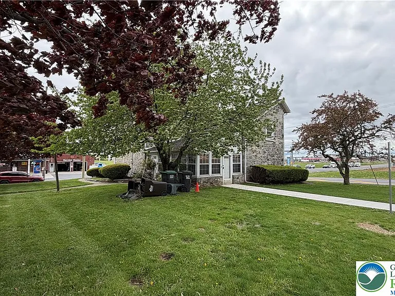 797 Main St — Photo 11