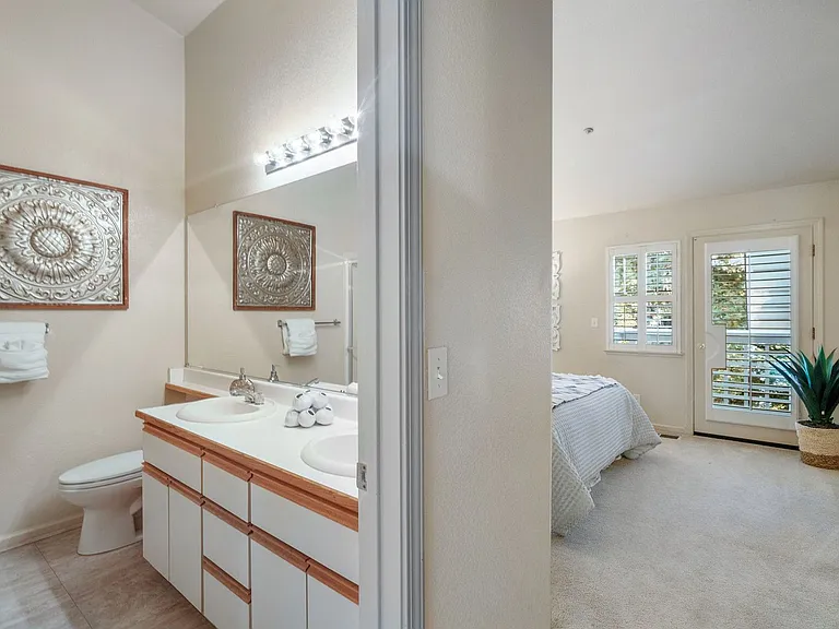 2600 Oak Rd #296 — Photo 18