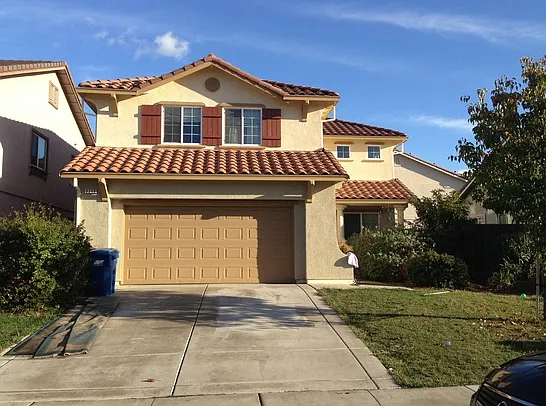 5213 Star Thistle Way