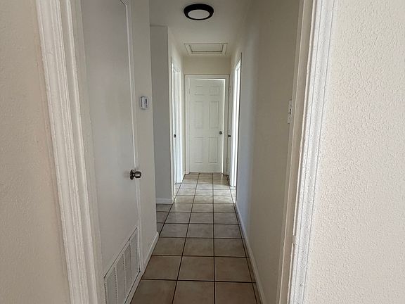 4th image of 761 Greenwood Ave