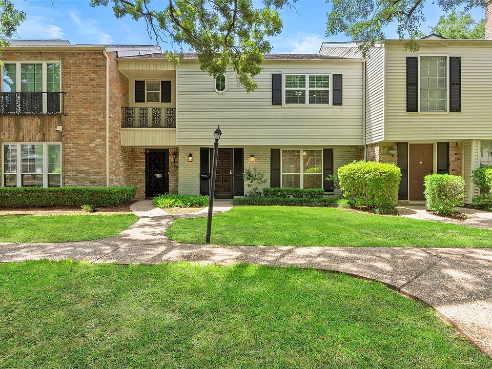 1st image of 12907 Trail Hollow Dr #2907