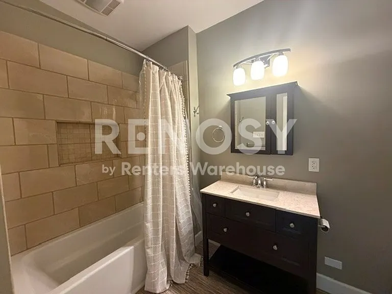1020 Anderson St — Photo 25