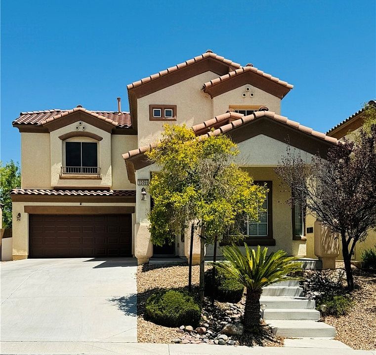 1st image of 10466 Gabaldon St