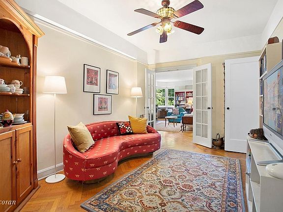 3rd image of 120 Cabrini Blvd APT 46