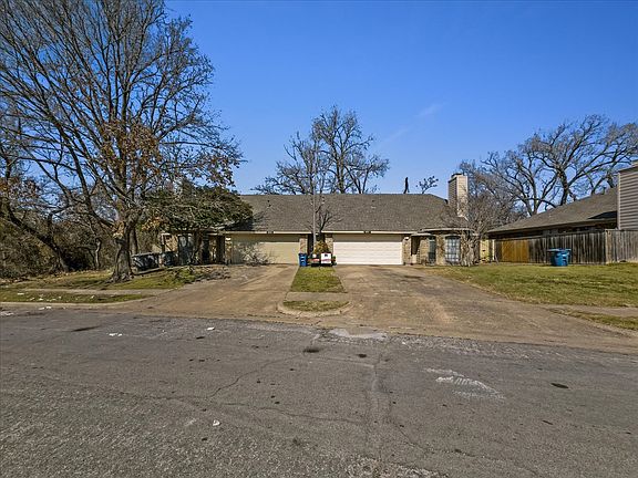 3rd image of 12017 Leisure Way