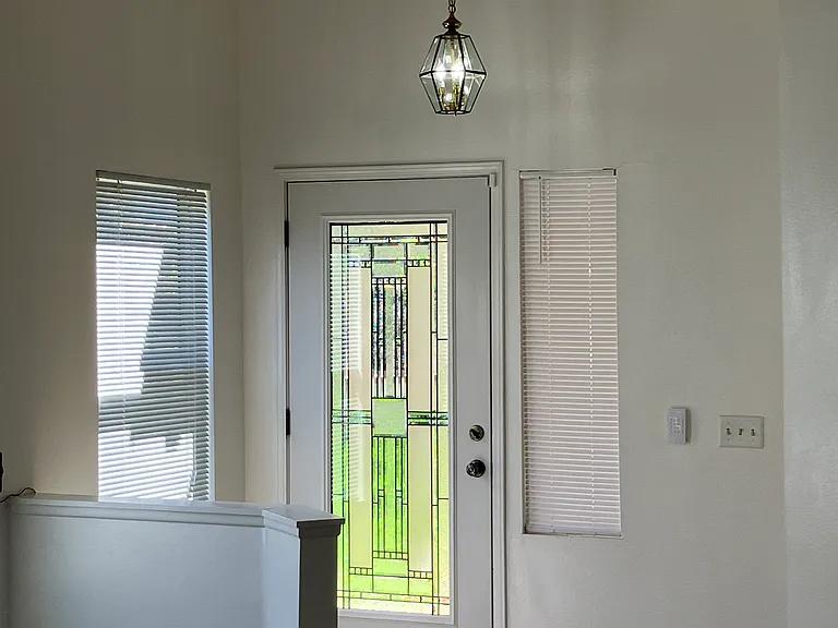 693 Kickapoo Dr — Photo 5