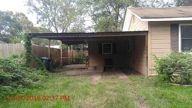 1st image of 502 Redbud St