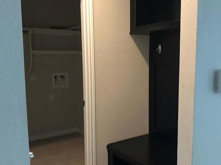 1052 Myrna Bnd — Photo 12