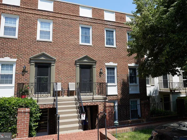 3251 Sutton Pl NW APT B, Washington, DC 20016