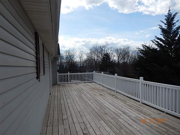 3rd image of 3165 Harness Ln