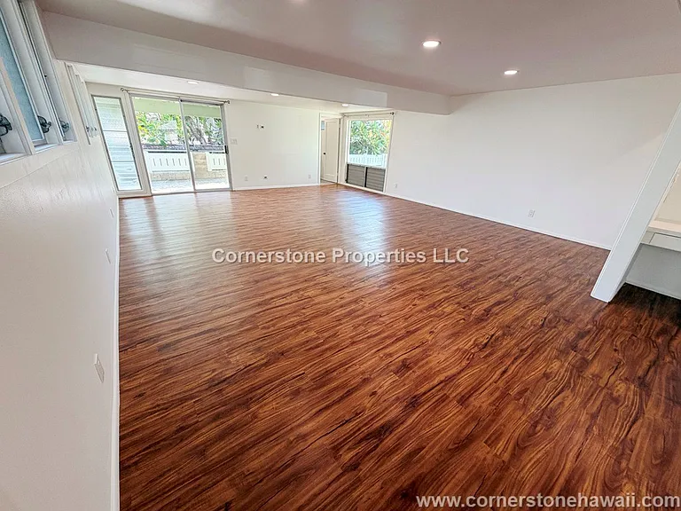 1270 Akele St — Photo 9