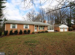 4517 Oak Hill Rd, Rockville, MD 20853