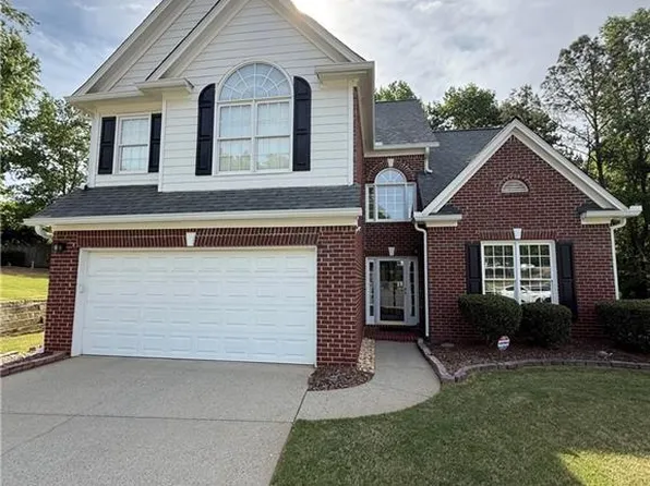 4085 Monroe Ct, Alpharetta, GA 30004