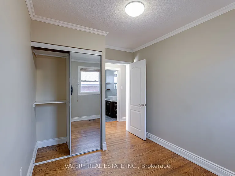 118 Dorcot Ave #MAIN — Photo 18