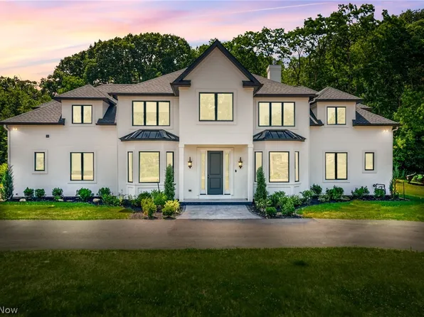 30046 Bolingbrook Rd, Pepper Pike, OH 44124