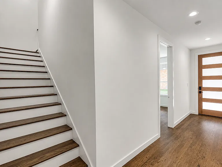 1552 Cosette Dr — Photo 5