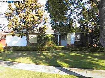 1st image of 42716 Palm Ave