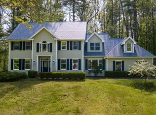 9 Rolling Brook Drive, Saratoga Springs, NY 12866