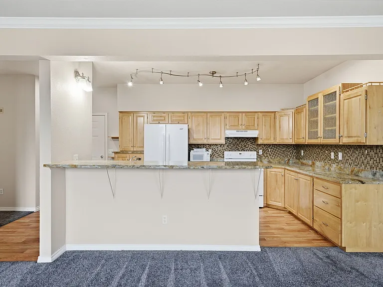 22855 E Country Vista Dr #441 — Photo 7