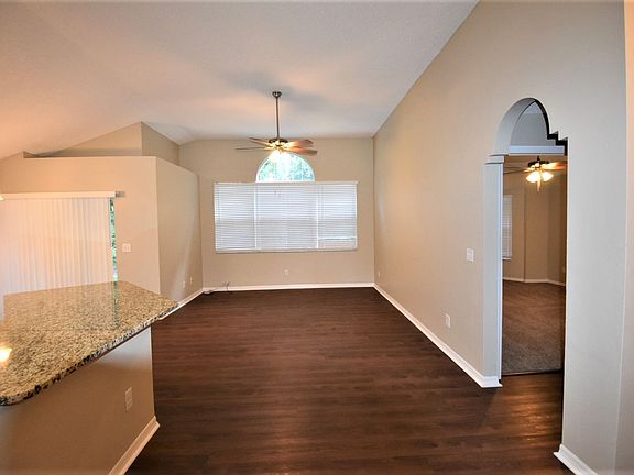 4th image of 13422 Eudora Pl