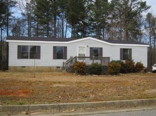 306 Stonegate Dr, Winder, GA 30680