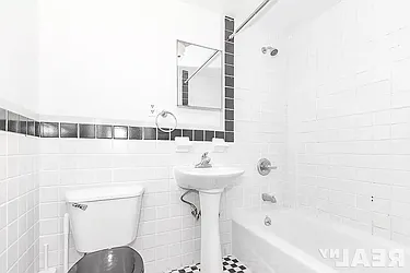 Rented by REAL New York