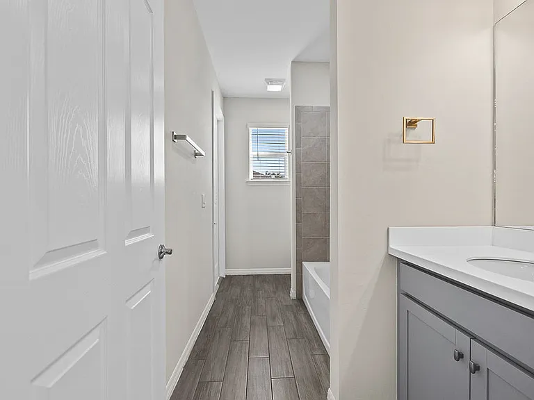 133 SW 37th Ave — Photo 25