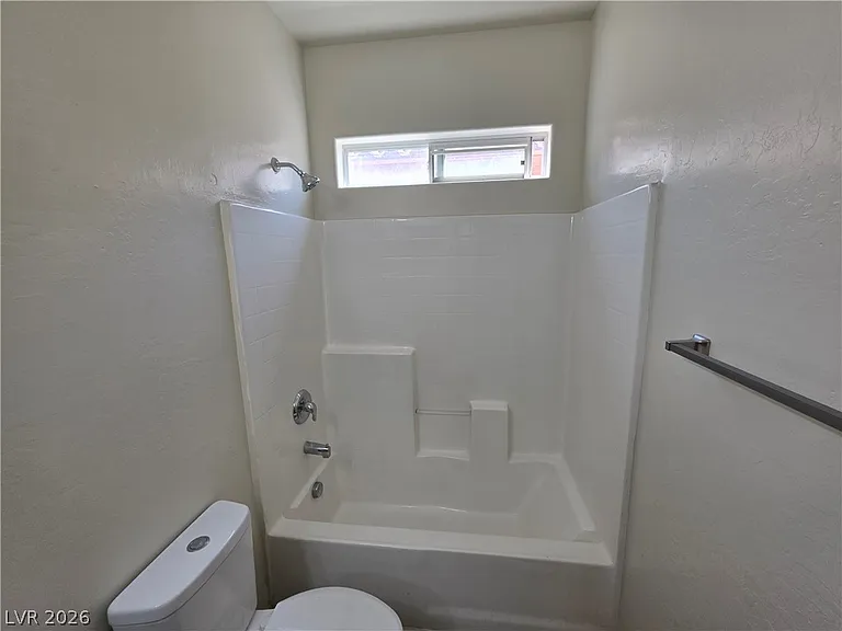 7510 Perla Del Mar Ave — Photo 48