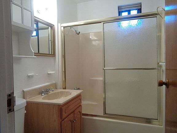 4th image of 2015 23rd St #2