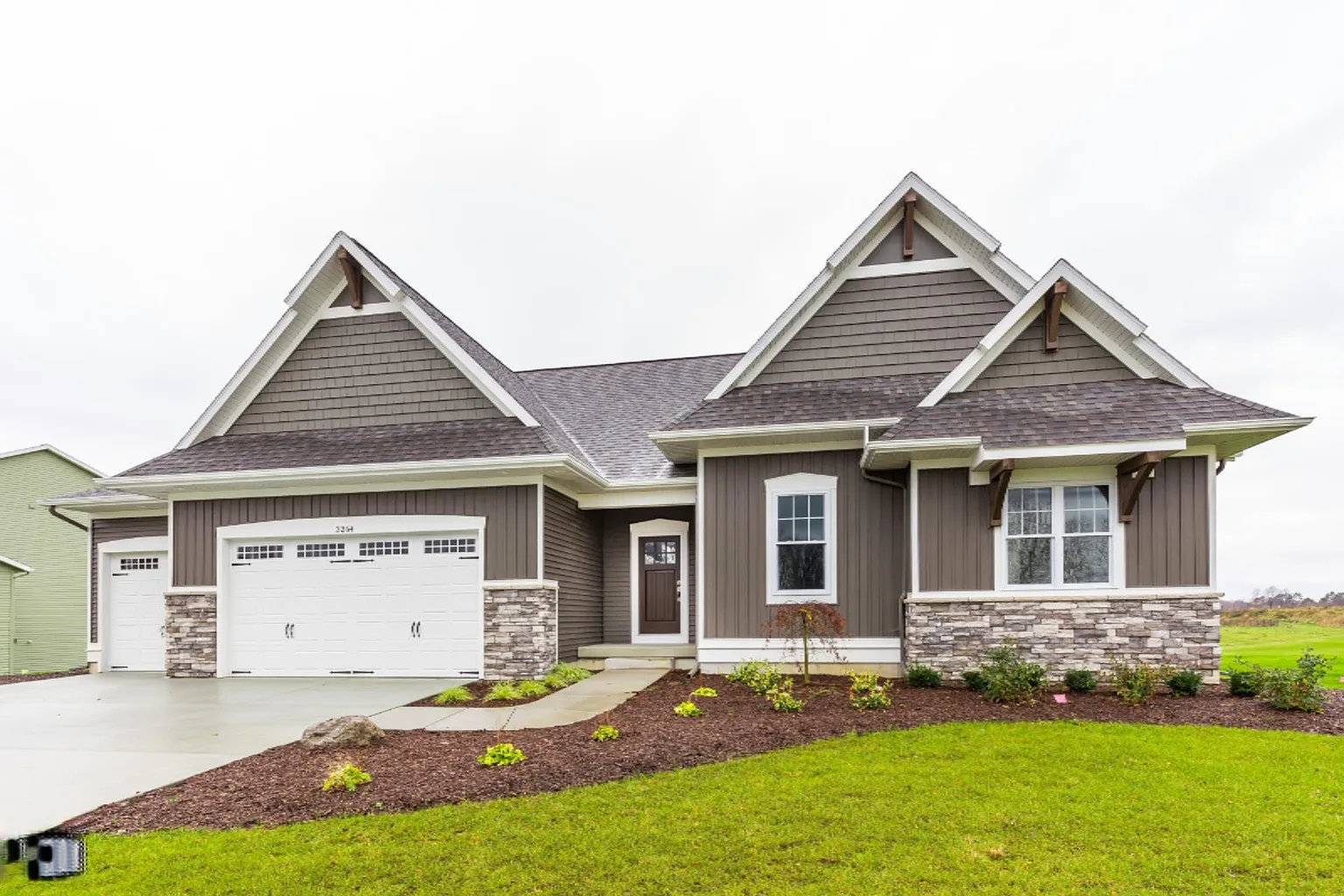 2065 Canopy Dr photo 1