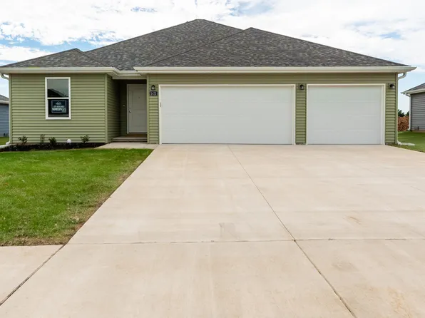 2472 E Spaniel Street, Republic, MO 65738