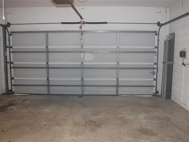 339 Mariners Gate Dr — Photo 22