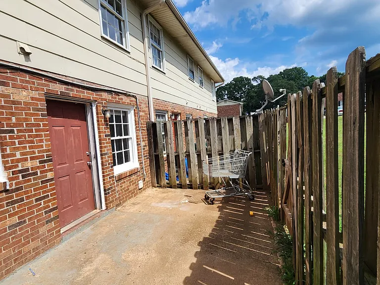 6526 White Horse Rd #4C — Photo 44