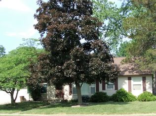 14771 Merriman Rd, Livonia, MI 48154