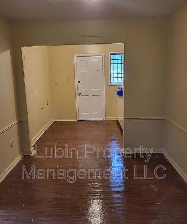 1st image of 3173 Yale Ave