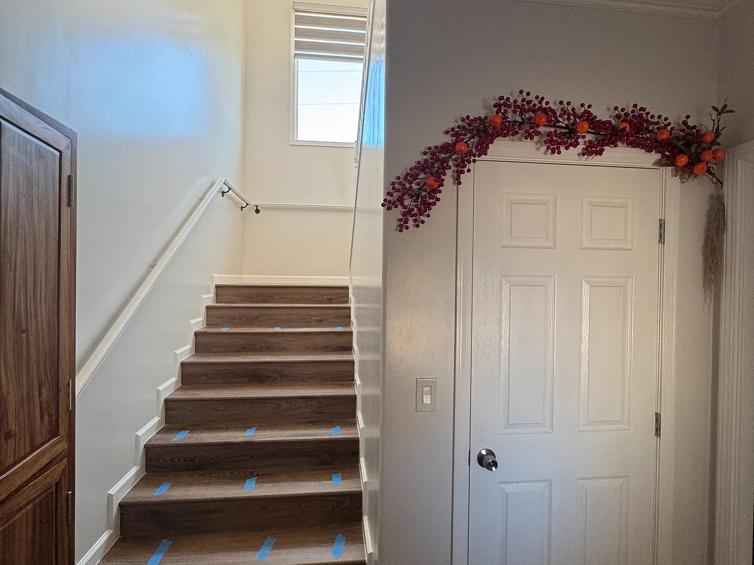 4 bed, 2300 sqft, $4,800 — Photo 2
