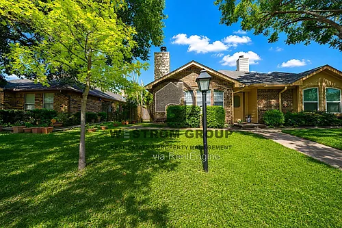 316 Crowe Dr Photo 1