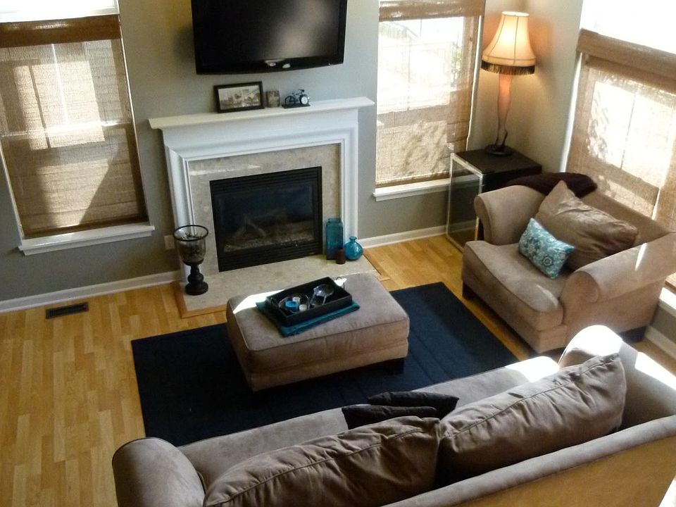 1st floor living room