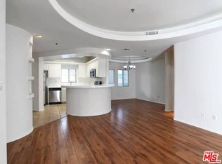 12712 Moorpark St APT 205, Studio City, CA 91604