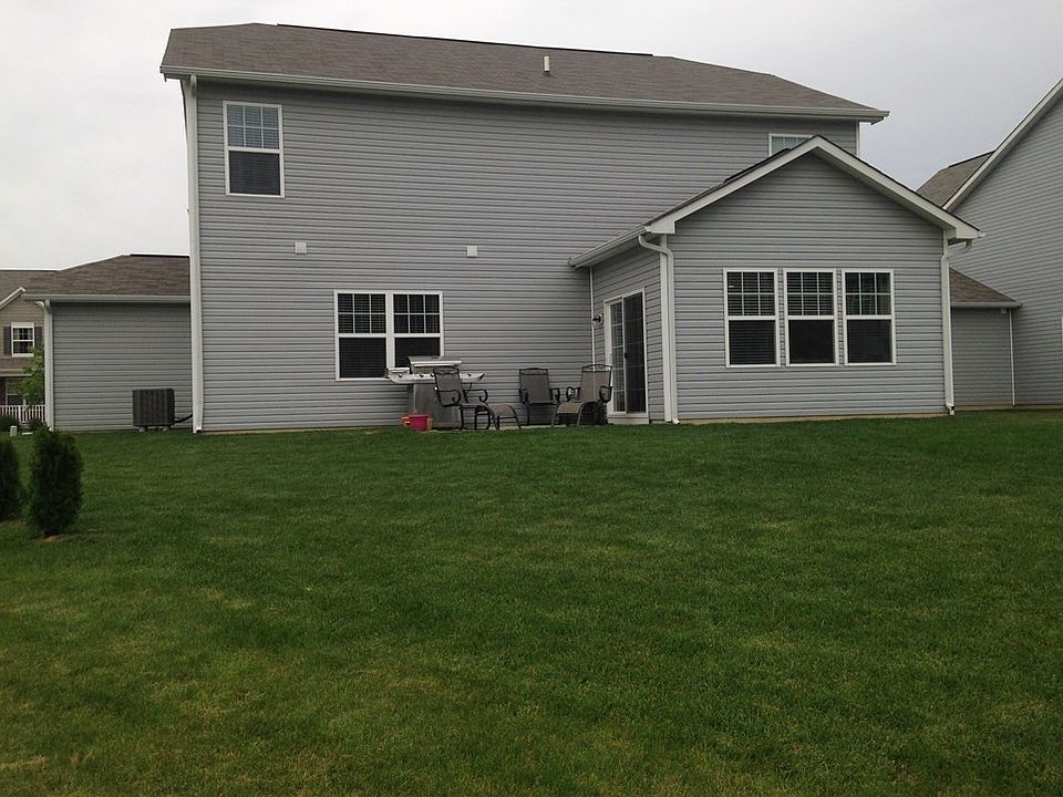 2nd image of 13990 Silverbell Ln