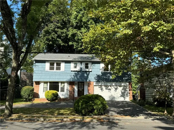 2 Mayhew Avenue, Larchmont, NY 10538
