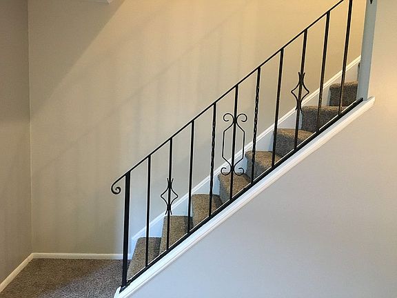 5th image of 762 Mentor Ave APT 49